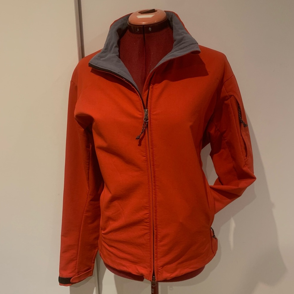 Mountain Hardwear Jacket